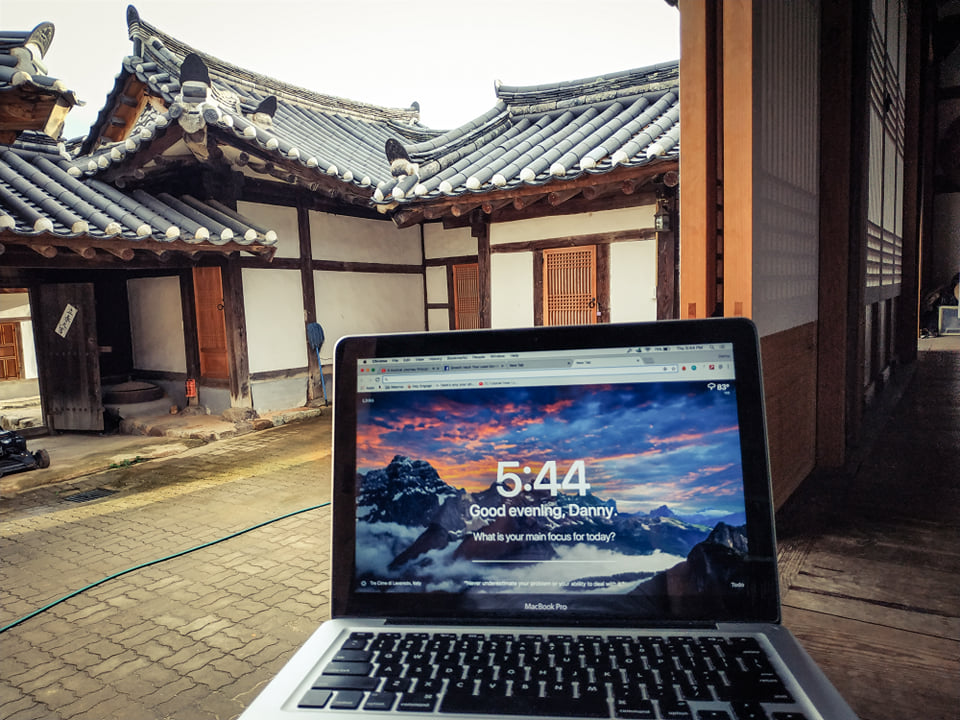 My digital nomad office in Korea.